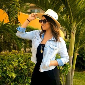 Meet your Posher, Jackie